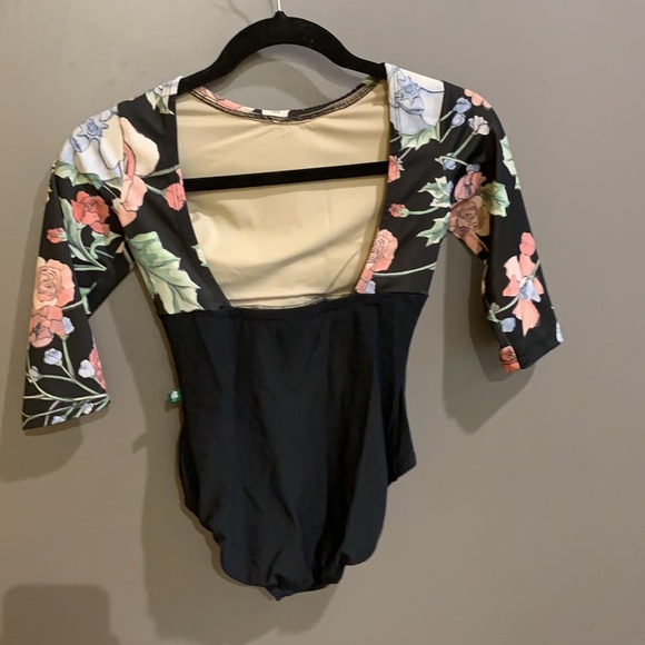 Custom Luckyleo leotard - Picture 2 of 2